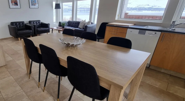 Коттедж с 3 комнатами с балконом и с видом на океан Saeluhus Apartments & Houses