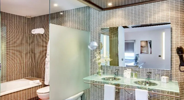 Номер Standard с балконом Hotel Sercotel Ciutat DAlcoi