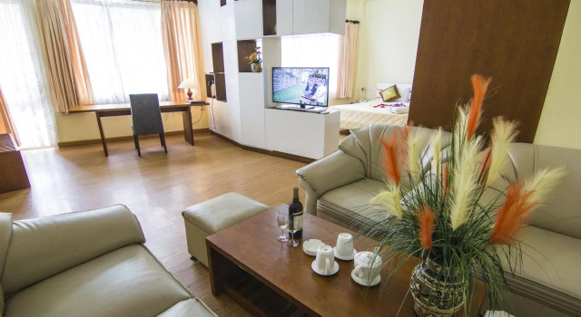 Song Hong Hotel, Забронировать Отель Отели Вунгтау с парковкой, рядом с Ho May Culture and Ecotourism Park, Парковка