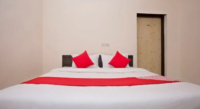 Hotel O Capital O Sai Icon Residency, Prenota Hotel Titwala Maharashtra
