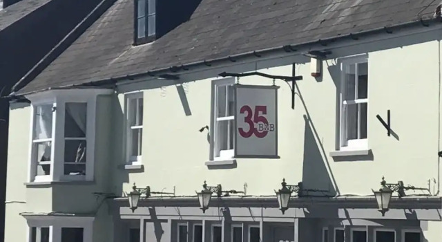 Thirtyfive B&B