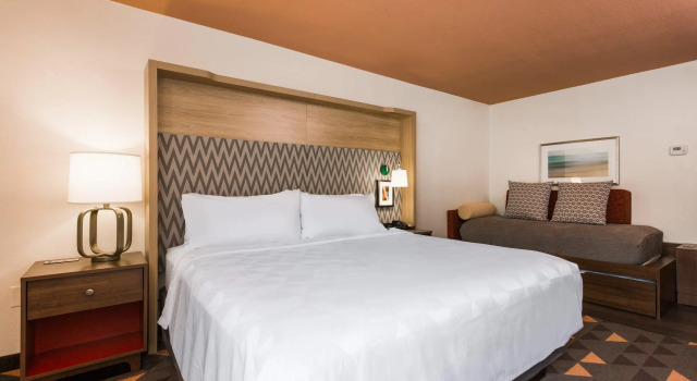 Номер Standard Holiday Inn - Boone - University Area by IHG