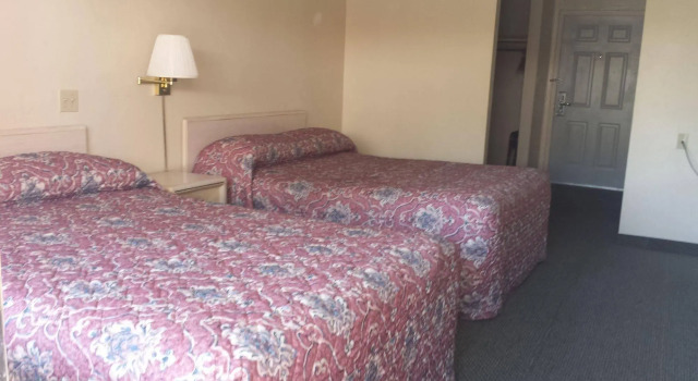 Longview Inn, Забронировать Отель Лонгвью Вашингтон