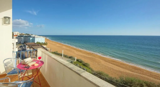 Апартаменты Inn The Beach Apartments by Seareen