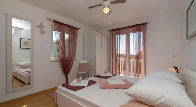 Stunning Home in Orebic With Wifi and 2 Bedrooms