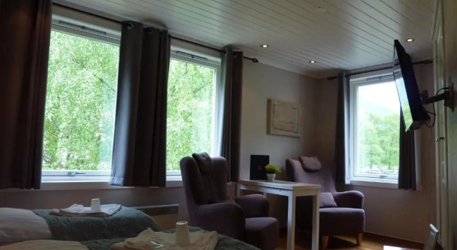 Birkelunden Bed & Breakfast, Book Hotel Hotels in Rjukan with Parking, Parking
