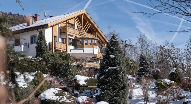 Апартаменты Residence Iris