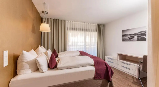 Полулюкс Boutique Hotel Villa Lago