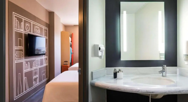 Четырёхместный номер Standard Ibis Torreon