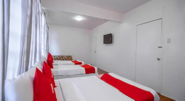 OYO 588 Sunrock Resort, Забронировать Курортный отель  