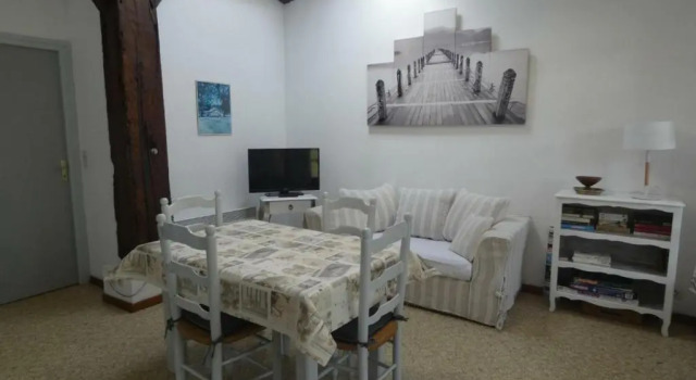 Gîte Azur, 3 pièces, 4 personnes - FR-1-360-280, Rezerwuj Hotel Hotele i noclegi w Azur, Hotel
