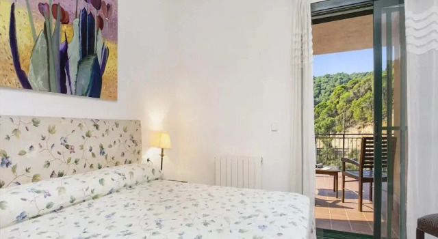 Villa on Costa Brava Near Cala Canyelles Beach, Book Villa Lloret de Mar Costa Brava