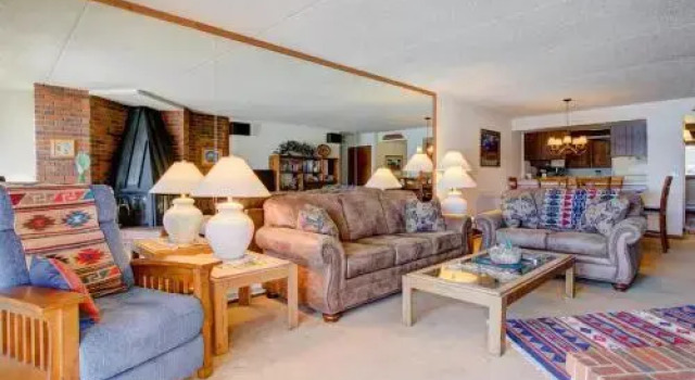 Point Dillon Condominiums, Rezerwuj Hotel Hotele w Vail Ski z parkingiem, Parking