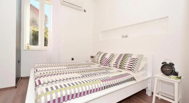 Apartment Split Smile, Prenota Appartamento Splitska 