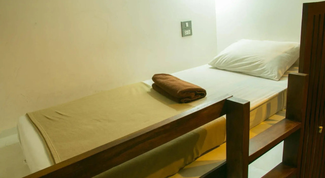 The Street Hostel Bangkok, Забронировать Хостел Phra Nakhon Бангкок, рядом с Мост Рамы VIII