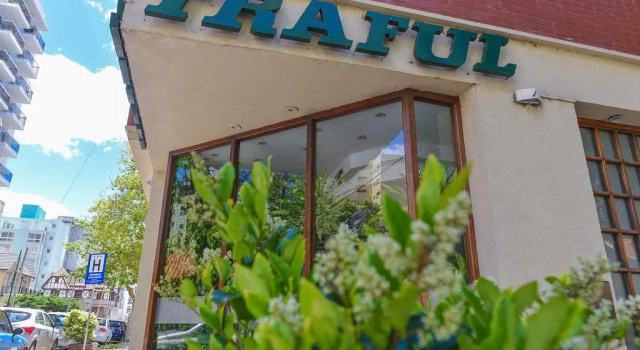 Hotel Traful, Забронировать Отель Отели провинции Буэнос-Айреса с парковкой, Парковка