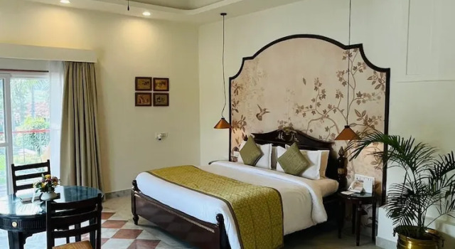Люкс Shikarbadi Hotel