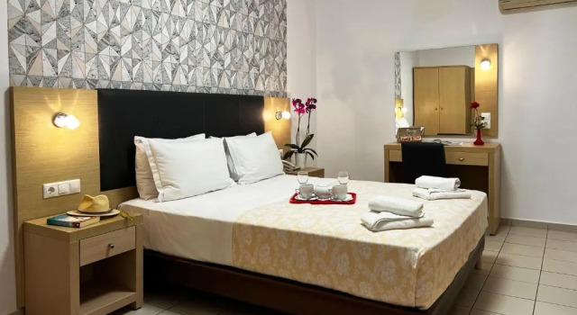 Апартаменты c 1 комнатой Caravel Hotel Apartments