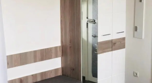 Apartment Oase- Kaiserslautern, Забронировать Апартаменты/квартира Апартаменты Кайзерслаутерн, рядом с Церковь Святого Мартина, Апартаменты/квартира