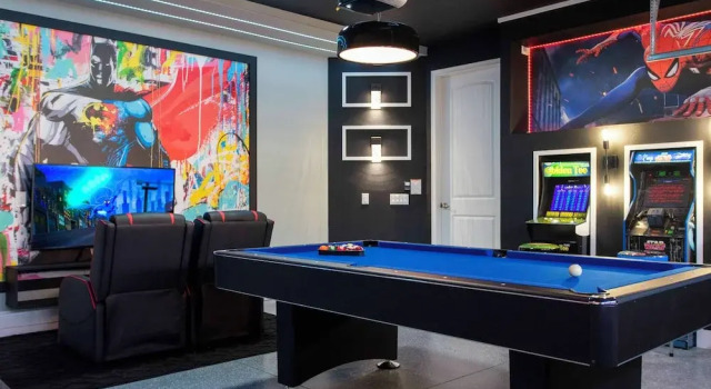 Коттедж Family Escape With Private Pool & Themed Rooms