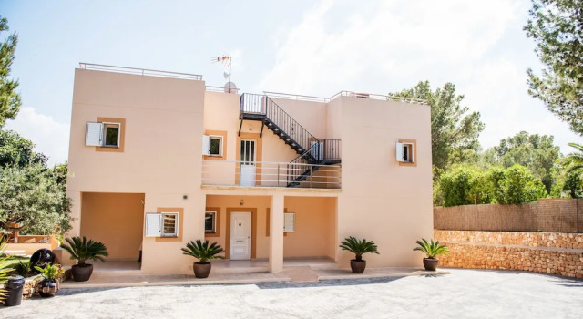 Villa Can Pera Serra, Book Villa Hotels in Ibiza with a Pool, Swimming Pool