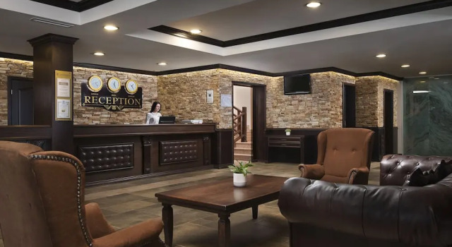 Royal Park Hotel & Apartments