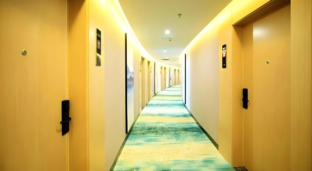 VX Wuxi Jiangyin High-tech Zone Panlongshan Park Hotel, Rezerwuj Hotel Jiangyin Jiangsu