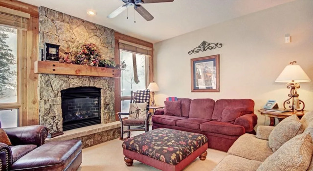6532 Settlers Creek Townhomes 2 Bedroom Condo by RedAwning