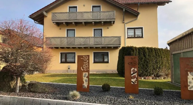 Ferienwohnung Oswald Daniela, Varaa Hotelli Hotellit Baijeri pysäköinnillä, Pysäköinti