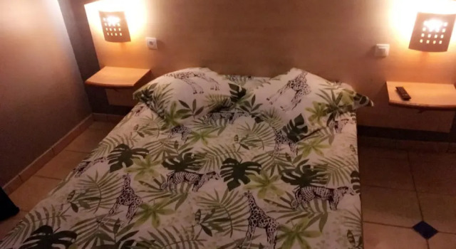 El Rio Hotel, Rezervați Hotel Pollestres Pyrénées-Orientales