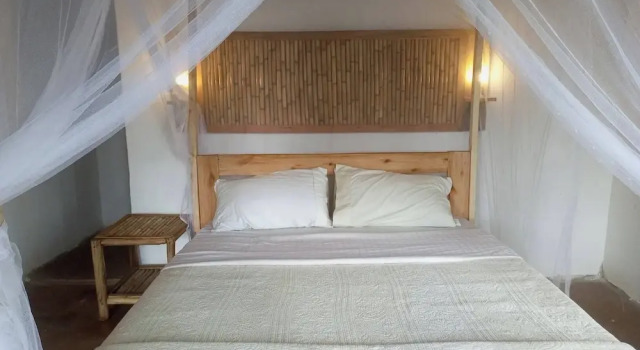 Little Monkey Camp, Prenota Hotel Busimba Western Uganda