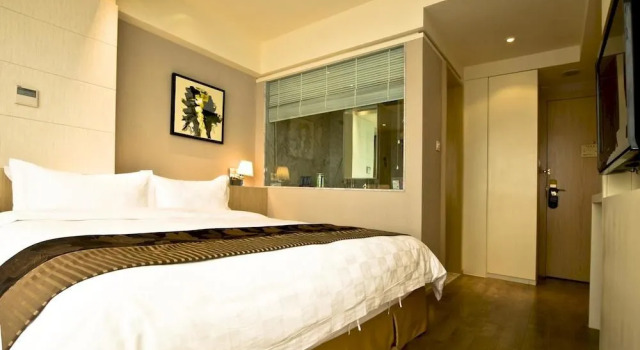 Lizi Hotel