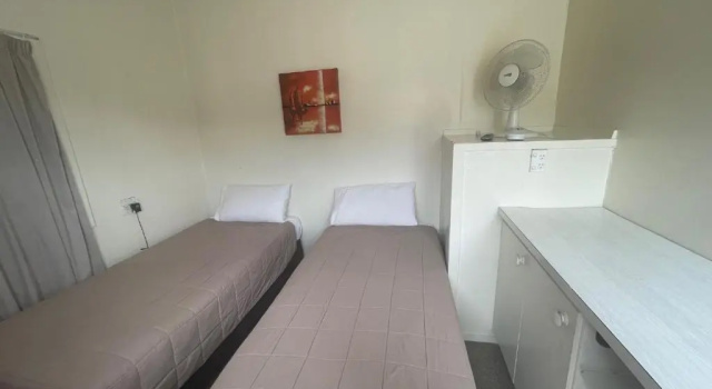 Семейный номер Standard Camellia Court Family Motel