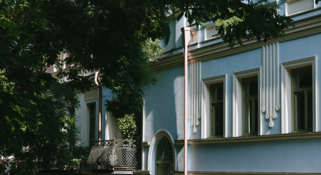 Meidan Heritage Suites, Забронировать Апарт-отель Апарт-отели Тбилиси, рядом с Здание парламента, Апарт-отель