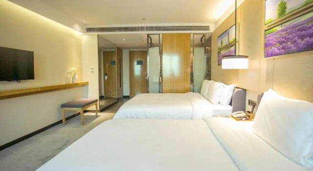 Семейный номер Standard Lavande Hotel Guangzhou Railway East