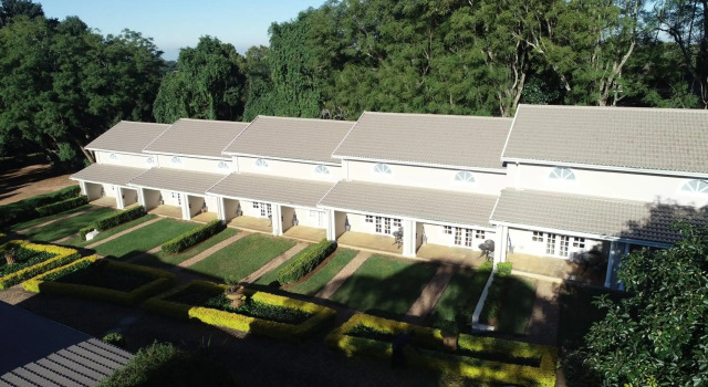 Valley Lodge, Забронировать Отель Хиллкрест Пайнтаун