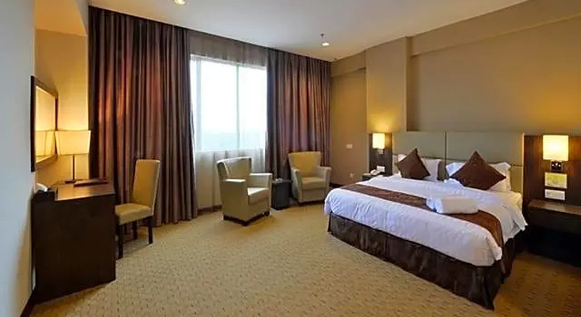 Полулюкс Lintas View Hotel