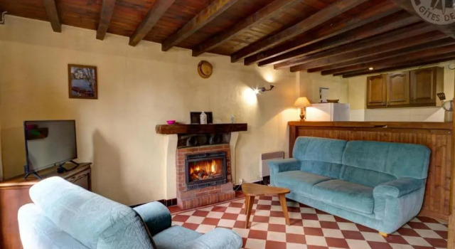 Gite Cleppé, 4 pièces, 6 personnes - FR-1-496-62, Rezervasyon Otel  