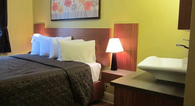 Hotel Acadia - Ermitage Pavillon, Rezervovat Hotel Quebec 