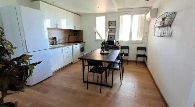 Апартаменты Grand Appartement (Max 10 personnes) à 20 min de la mer