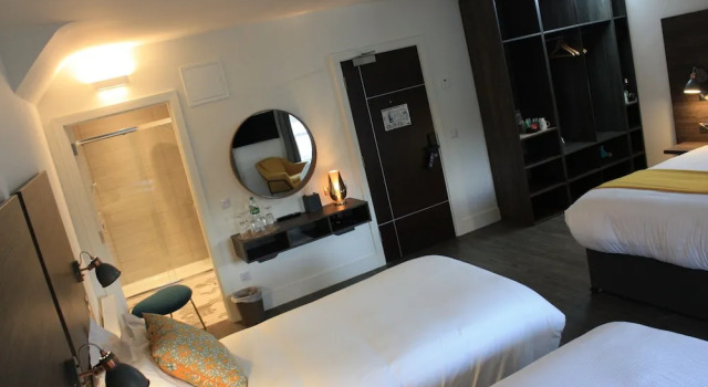 Standard- familie værelse Base Accommodation Dingle