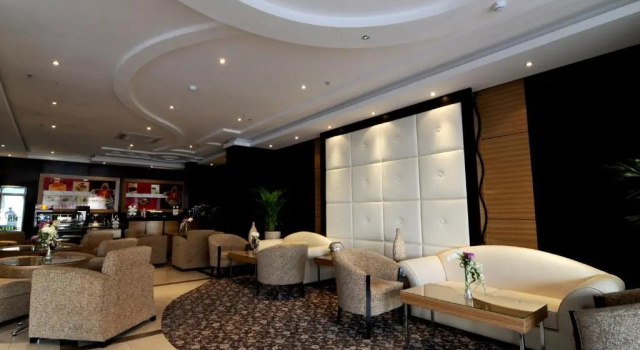 Rose Garden Hotel