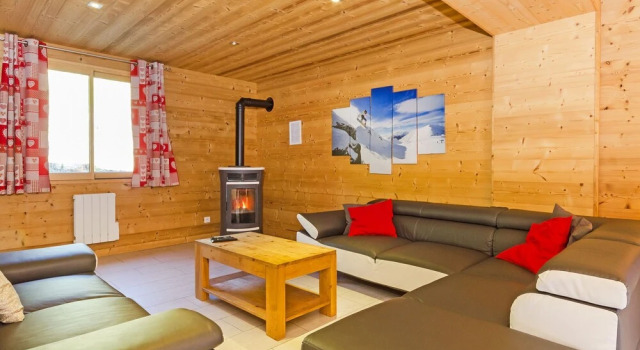 Luxury Chalet in Saint-Martin-de-Belleville with Balcony, Забронировать Шале Виллы Овернь-Рона-Альпы, Вилла
