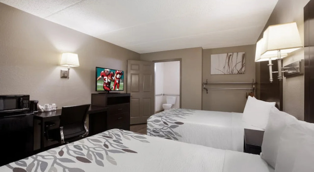 Номер Superior Red Roof Inn Atlanta Airport NE Conley