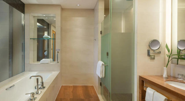 Номер Superior Crowne Plaza Yichang by IHG