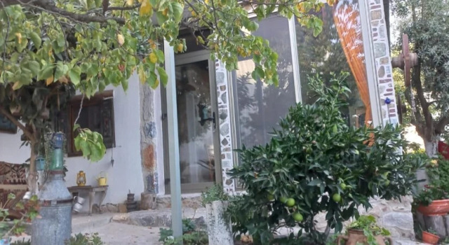 Secluded Home With Sea View and Backyard in Milas, Rezervovat Hotel Hotely v Mugla s parkováním, Parkování