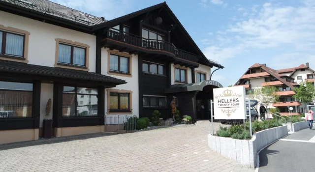 Hotel Hellers Twenty Four I -24h-Check-In, Reserva ahora Hotel Hoteles en Baden-Wurtemberg con aparcamiento, Aparcamiento