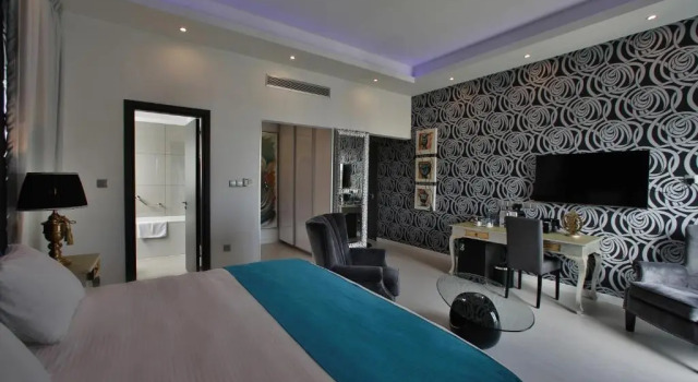 Полулюкс с балконом The Josephine Boutique Hotel
