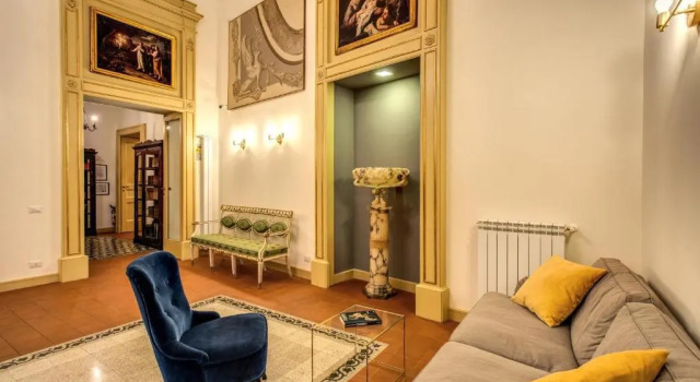 Gallery Suite Naples