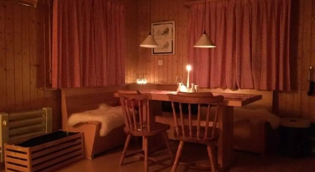 Chalet Castellani Apartment, Prenota Appartamento Fiesch Goms